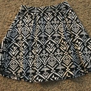 CHARLOTTE RUSSE Skirt ~ Size Small